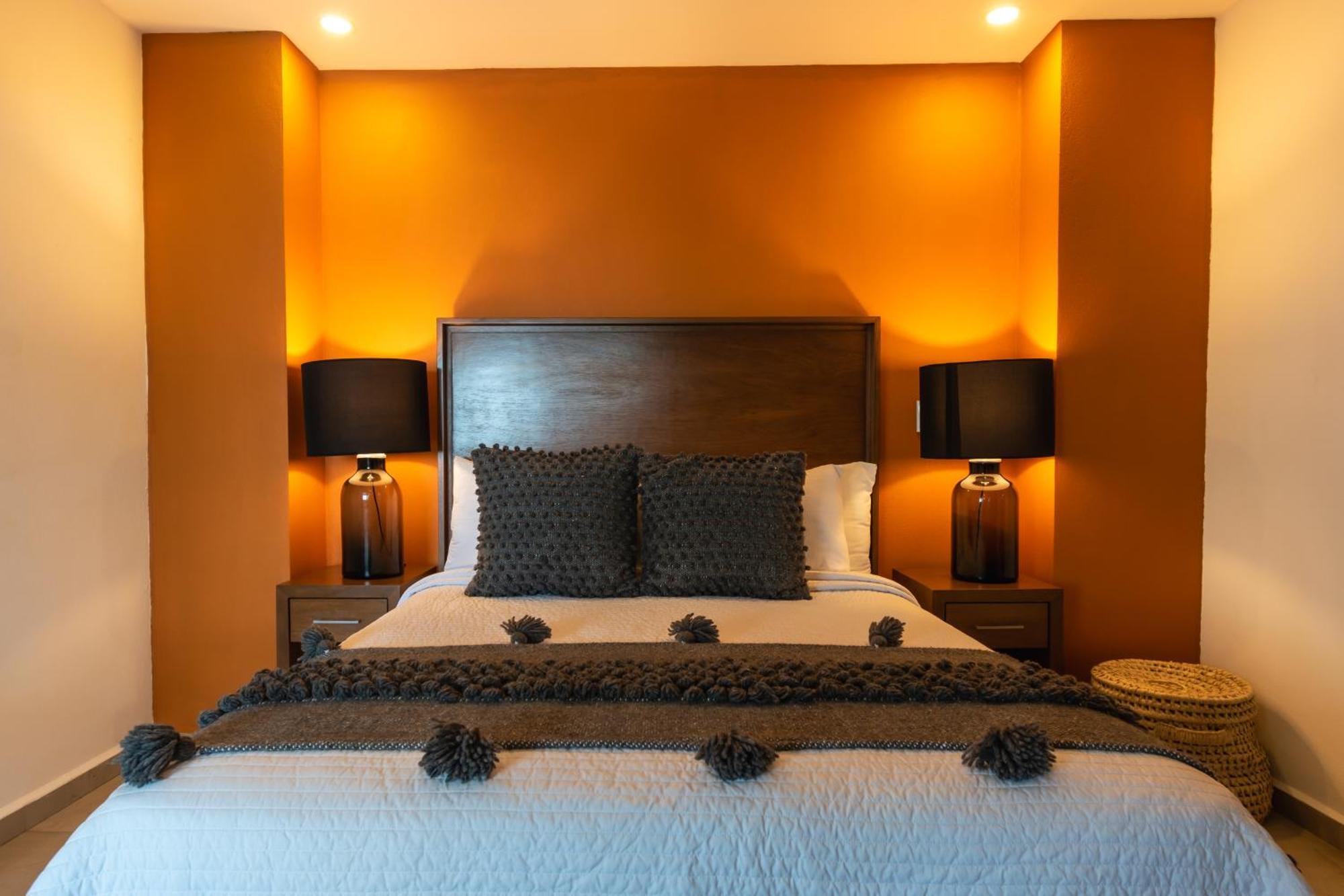 The Paramar Beachfront Boutique Hotel With Breakfast Included - Downtown Malecon ปูแอร์โตบาญาร์ตา ภายนอก รูปภาพ